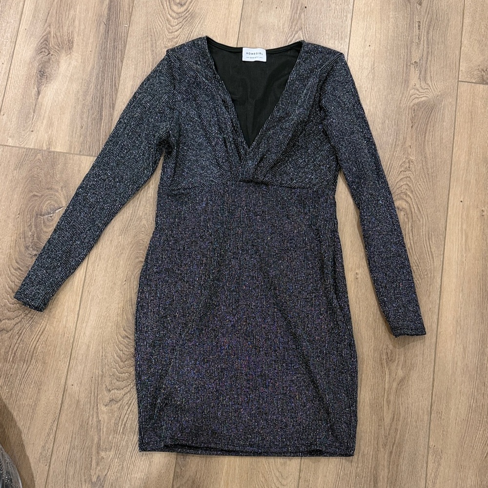 Elegant Black Glitter Long Sleeve Dress